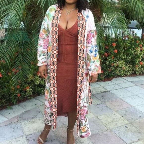 H&M H & M HM Trend Pink Floral Designer Style Kimono Robe Tag M , L XL NWT - Picture 3 of 8